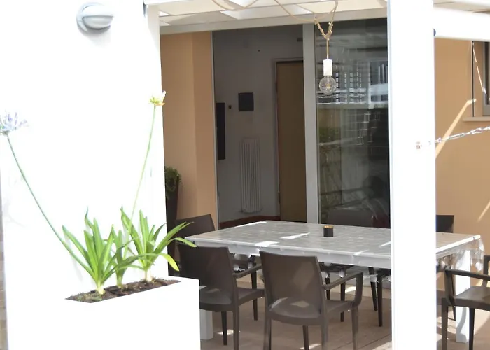 Il Terrazzo 40 Metri Dal Mare Apartment