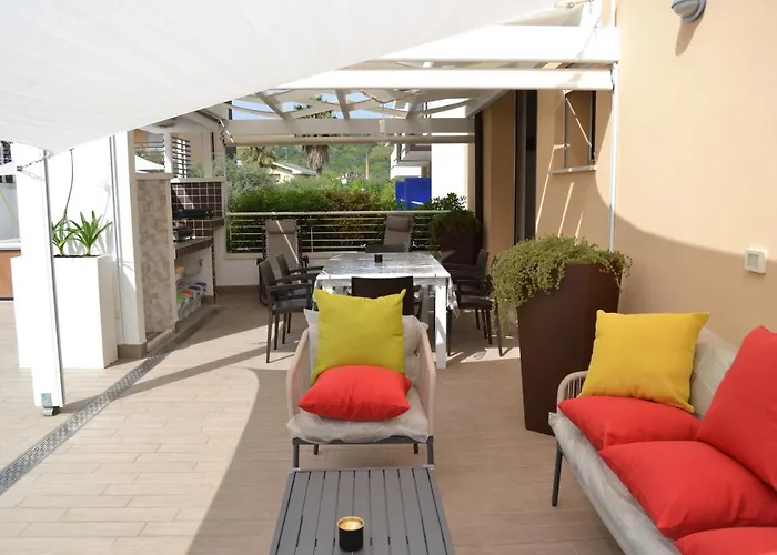 Il Terrazzo 40 Metri Dal Mare Apartment